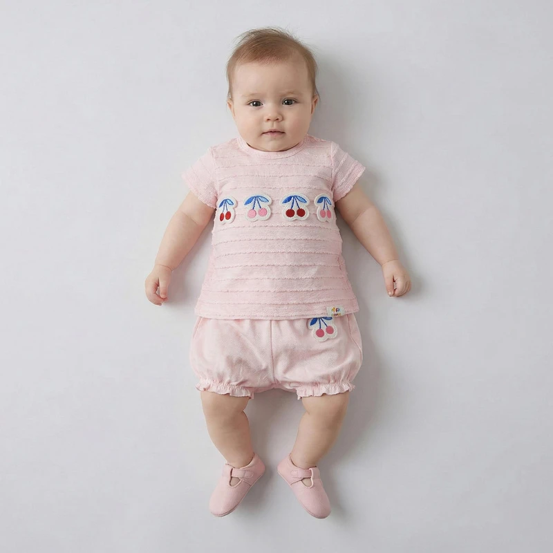 ست تی‌شرت آستین کوتاه و شلوارک راحتی نوزادی وان بای وان مدل چری