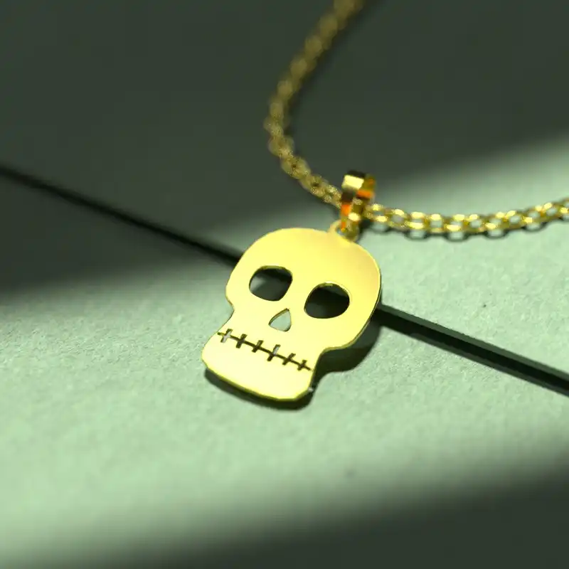 گردنبند طلا 18 عیار زنانه مدوپد مدل جمجمه کد K2-1-1062