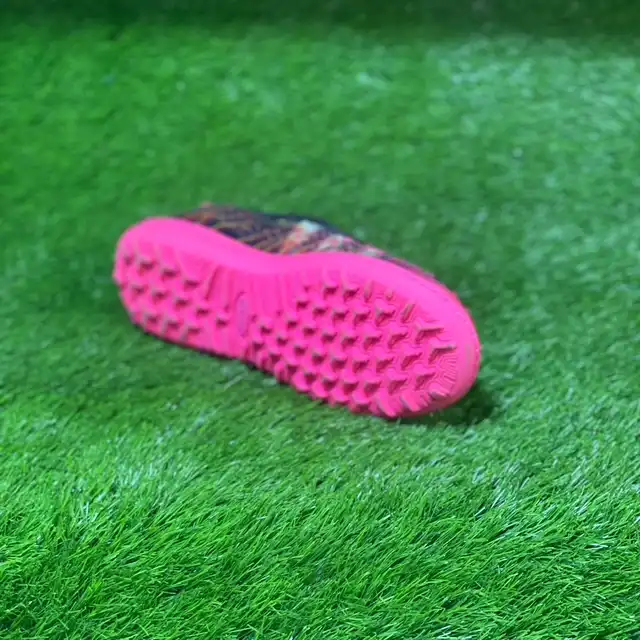 کفش فوتبال  مدل استوک ریز ساقدار ADI-PREDATOR