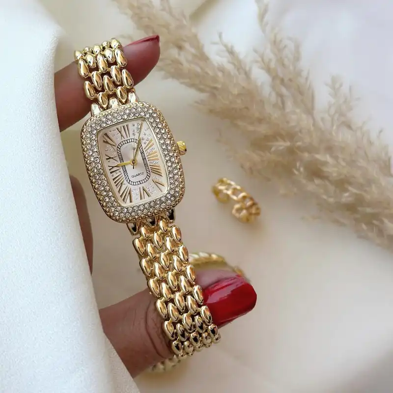 ساعت مچی عقربه ای زنانه مدل کژوال قاب فول نگین بند دستبندی کد 1