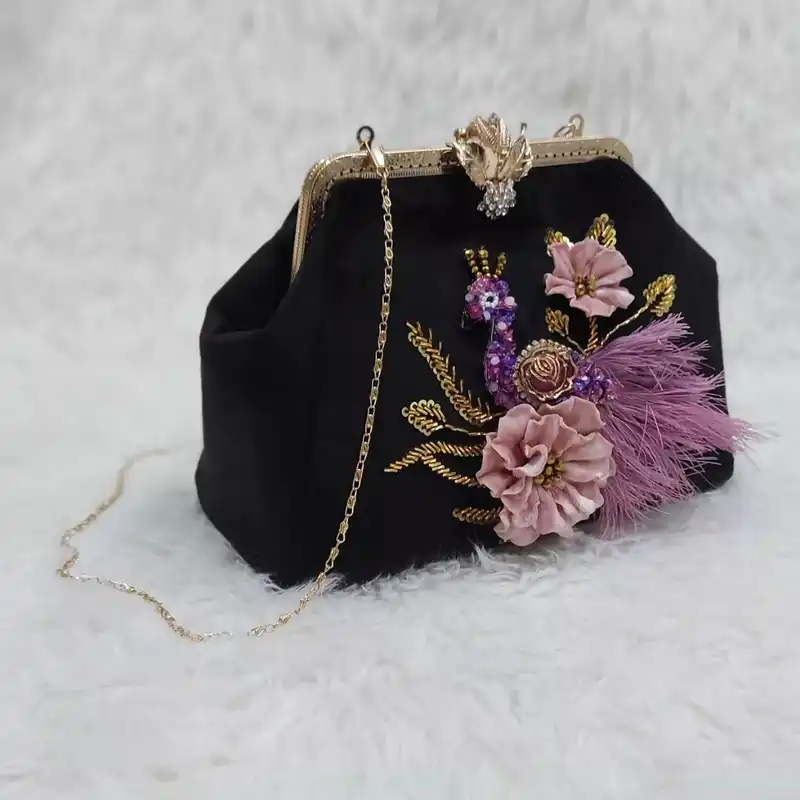 کیف مجلسی زنانه مدل طاووس جواهردوزی