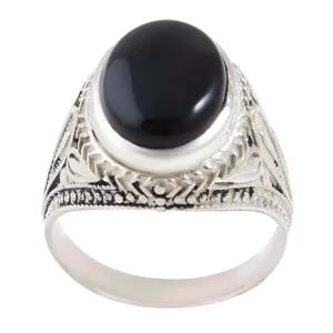 انگشتر نقره مردانه بازرگانی میلادی مدل سنگ عقیق یمنی رکاب دست ساز سیاه قلم کد AM_2168
