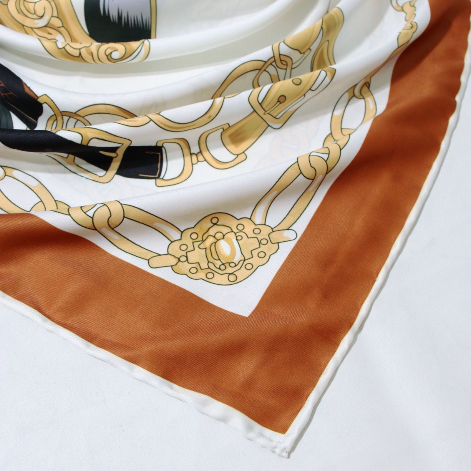 روسری زنانه مدل ابریشم مجلسی مزونی طرح زنجیری کد ana-5051 -  - 5