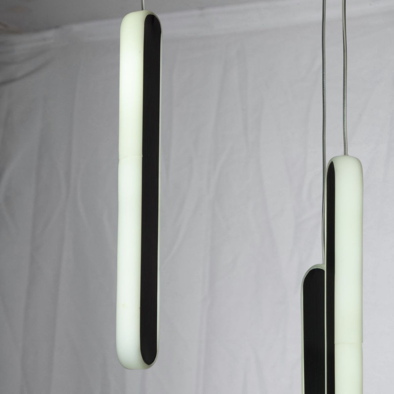 چراغ آویز چشمه نور کد L6411/3-BK