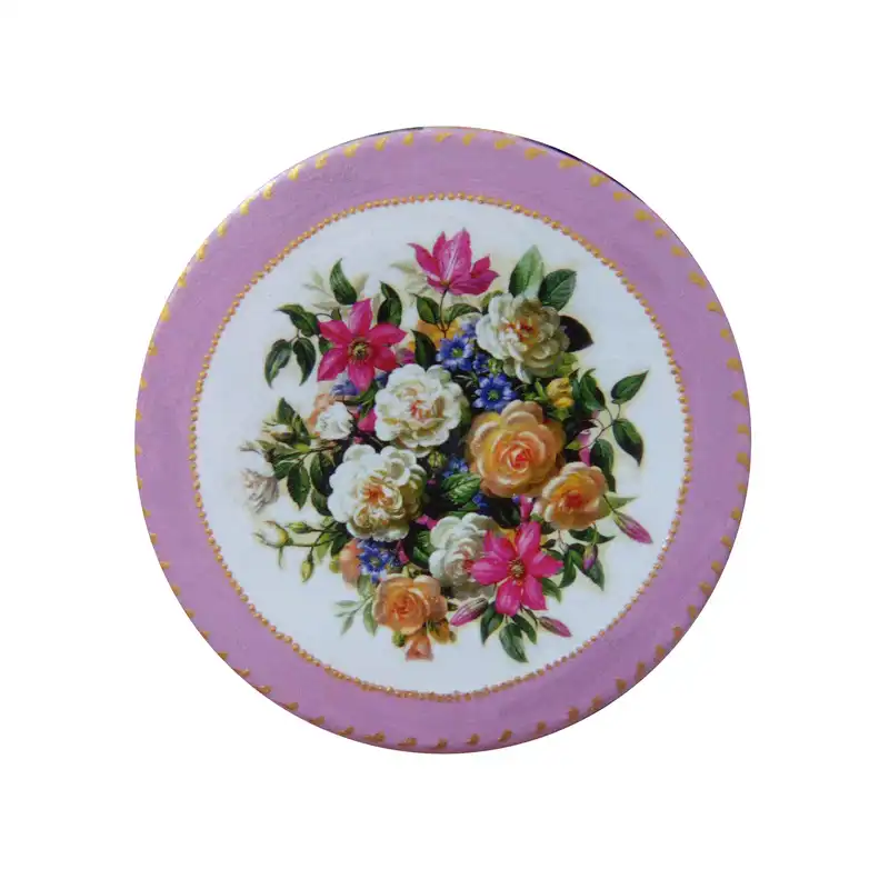 بشقاب دیوارکوب سفالی طرح وان یکاد و بوته گل کد 877 مجموعه 3 عددی