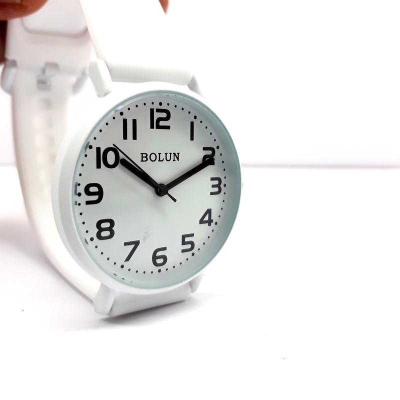 ساعت مچی عقربه ای بلون کد s33 ساعت مچی عقربه ای بلون کد s33