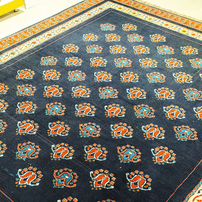 فرش دستبافت 6متری طرح لاله