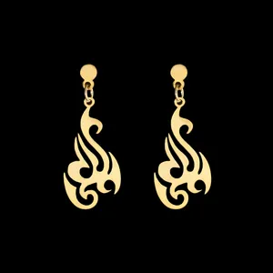 گوشواره طلا 18 عیار زنانه آمانژ مدل اسلیمی کد D10224