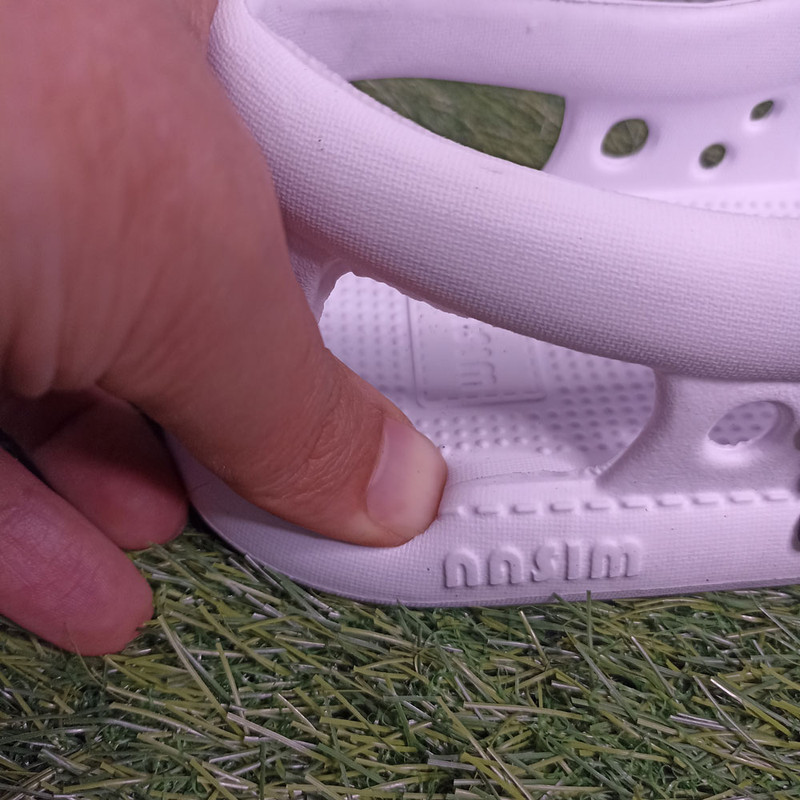 دمپایی لاانگشتی زنانه نسیم مدل آتوسا کد 1549-WH