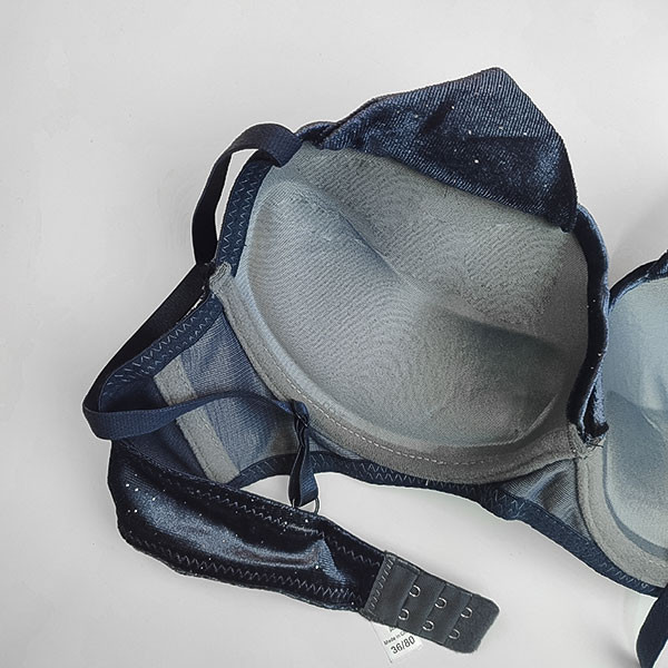 ست شورت و سوتین زنانه مدل  اسفنجی مخمل شاین کد E0331st