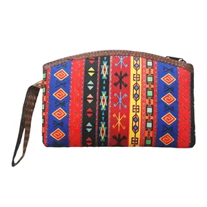 کیف لوازم آرایش زنانه طرح ترمه مدل 102