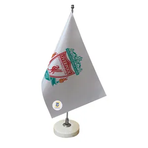پرچم رومیزی جاویدان تندیس پرگاس مدل لیورپول کد 2