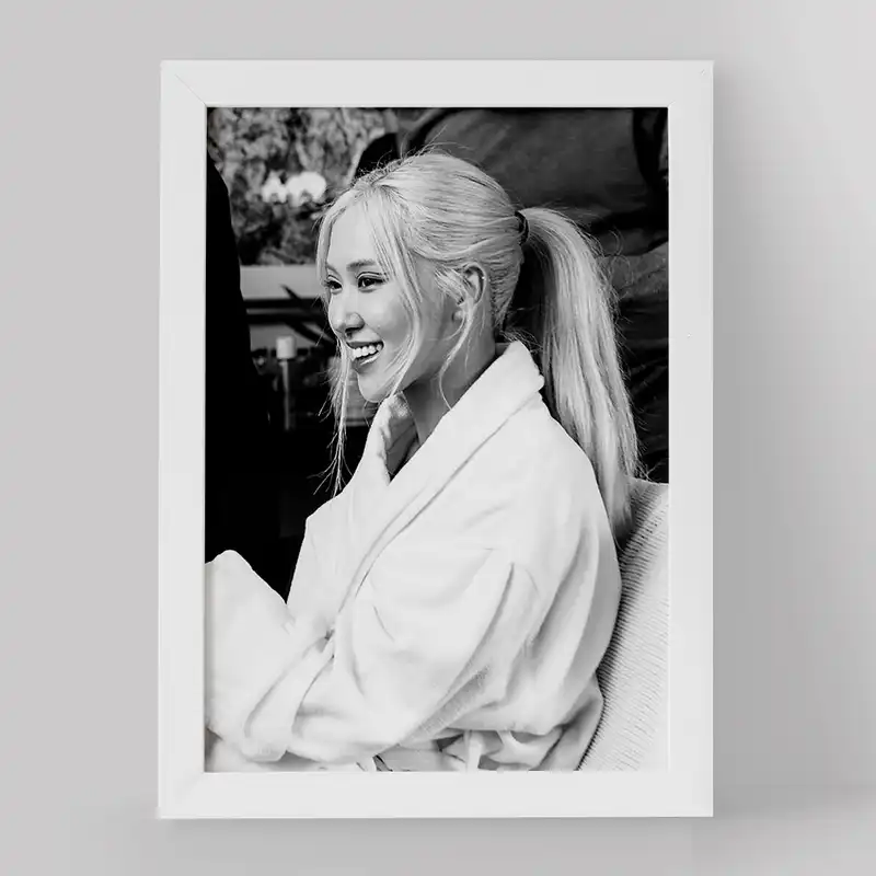 تابلو خندالو مدل رزی گروه بلک پینک کد 16763