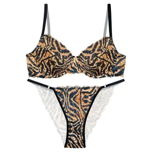 ست شورت و سوتین زنانه نوشه پوش مدل 540 ببری