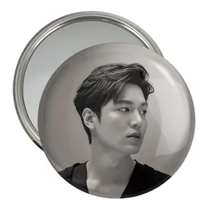 آینه جیبی خندالو مدل لی مین هو Leemin ho  کد 20889