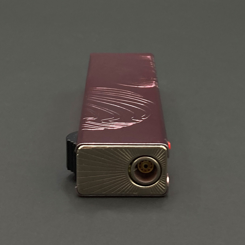 فندک گازی مدل مکعب استوانه ای کد DKD-2028