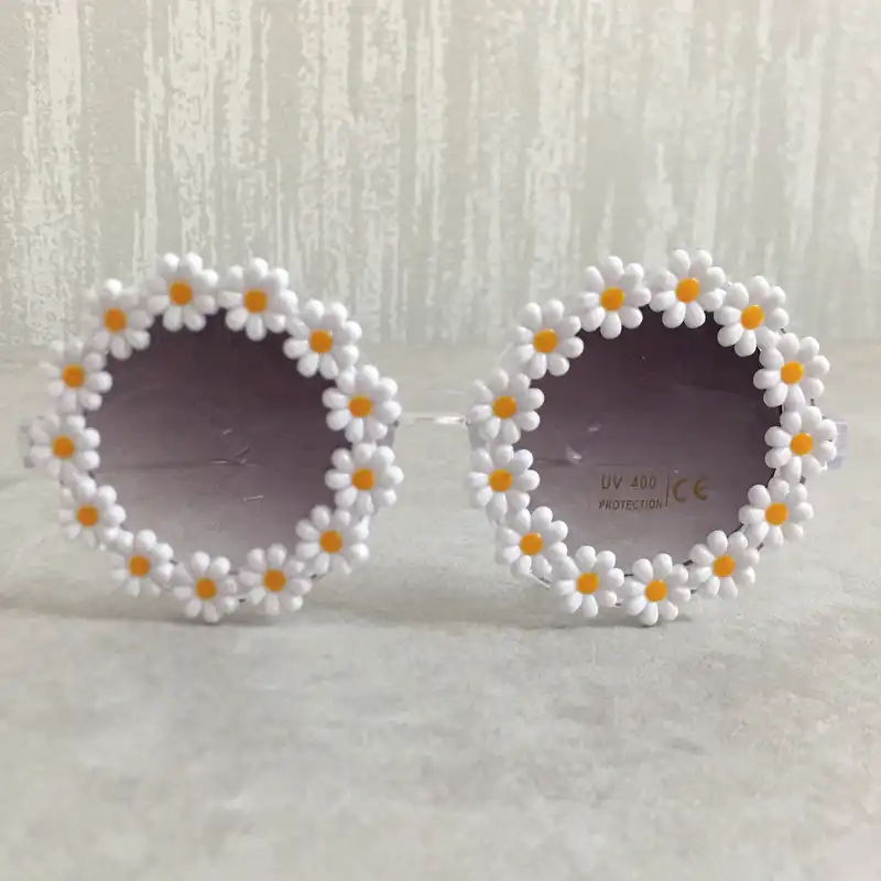 عینک آفتابی دخترانه مدل فانتزی گل بابونه کد  S B WI TH