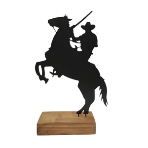 تندیس نیتا متال طرح کابوی