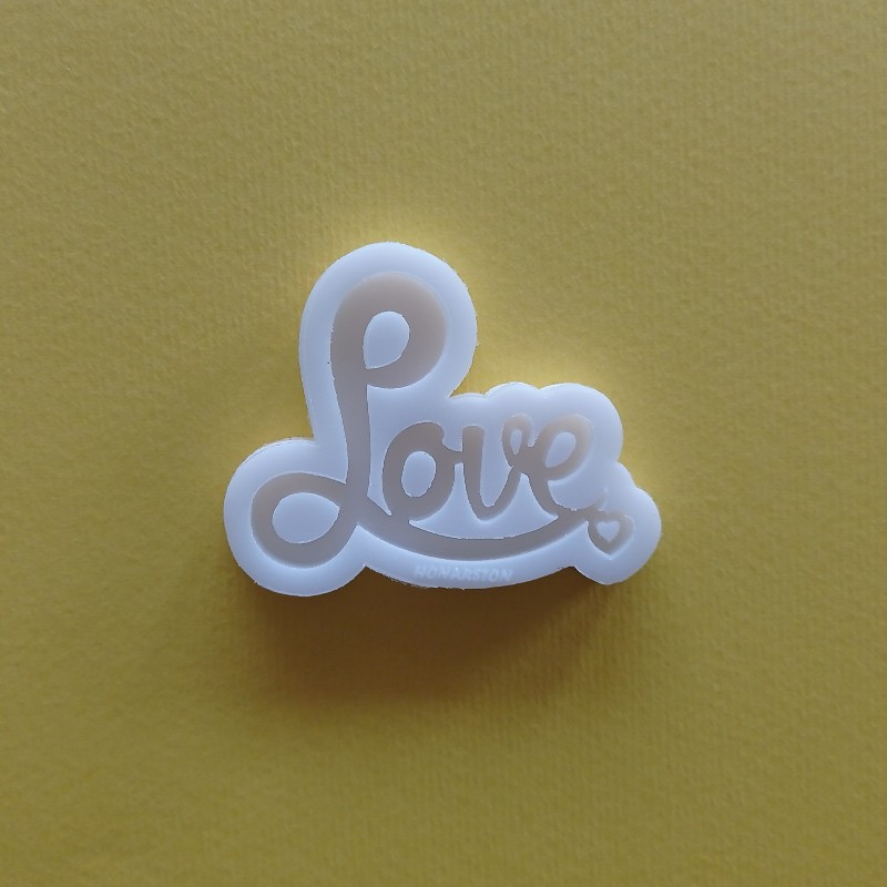 قالب رزین مدل جاکلیدی طرح LOVE کد 2