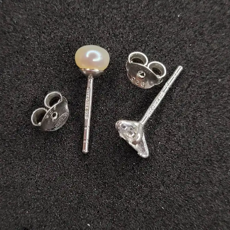 گوشواره نقره زنانه آی ام مدل اشک با کریستال زیرکنیا مجموعه دو عددی