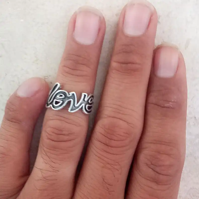 انگشتر مدل LOVE کد LO-09