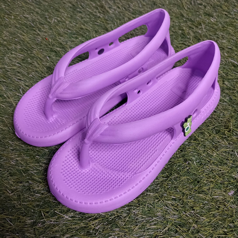 دمپایی لاانگشتی زنانه نسیم مدل آتوسا کد 1549-PE