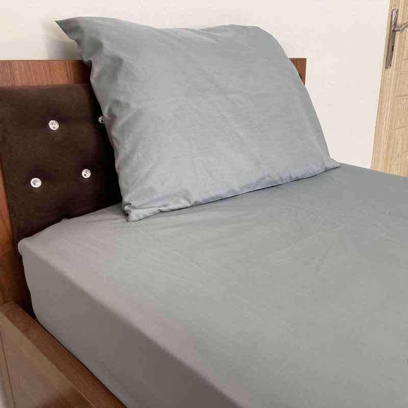 سرویس ملحفه مدل کشدار ساده 1.5 نفره 2 تکه