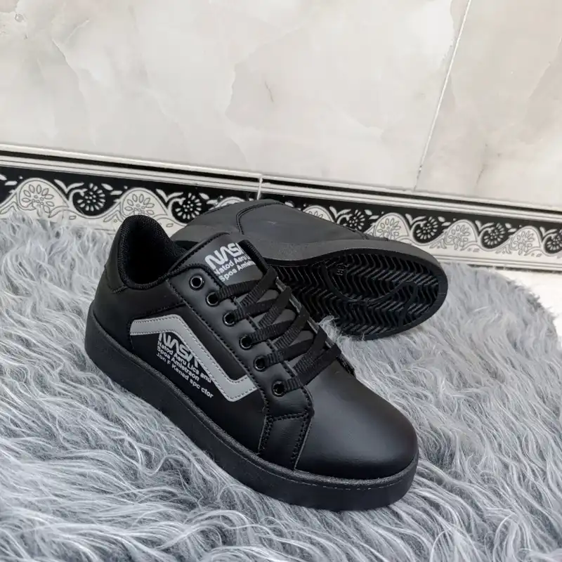 کفش روزمره زنانه مدل Fahss