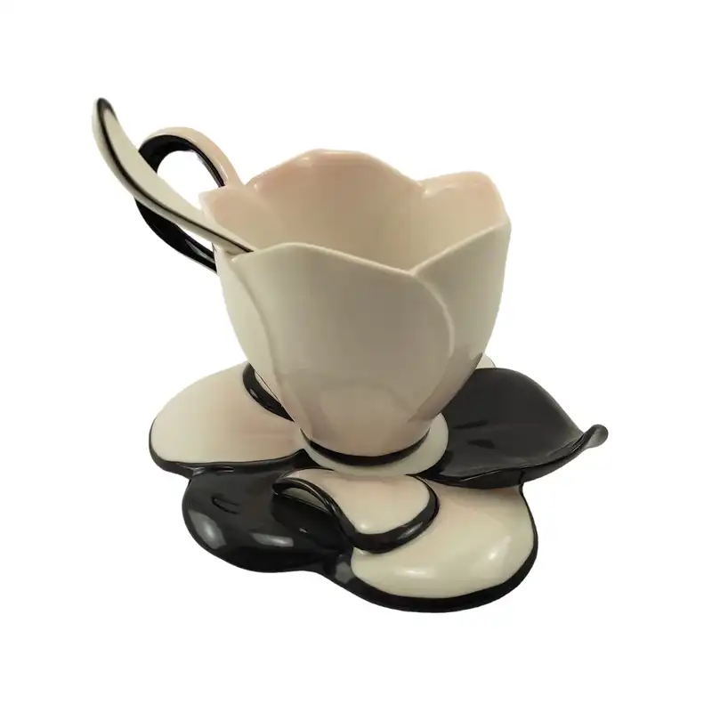 ست فنجان و نعلبکی چینی فرانز مدل کاملیا کد FZ02077