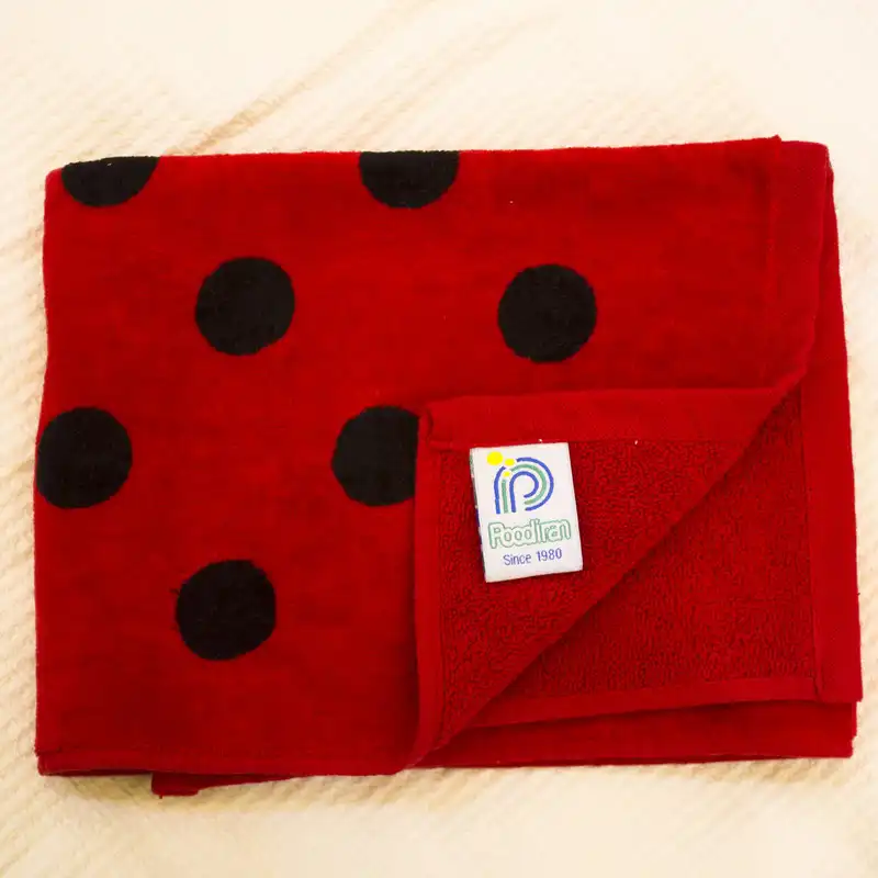 سرویس حوله پالتویی 5 تکه پودایران مدل خالدار سایز 125