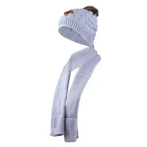 ست کلاه و شال گردن بافتنی  مدرن هت مدل داخل خز پوم دار کد 105