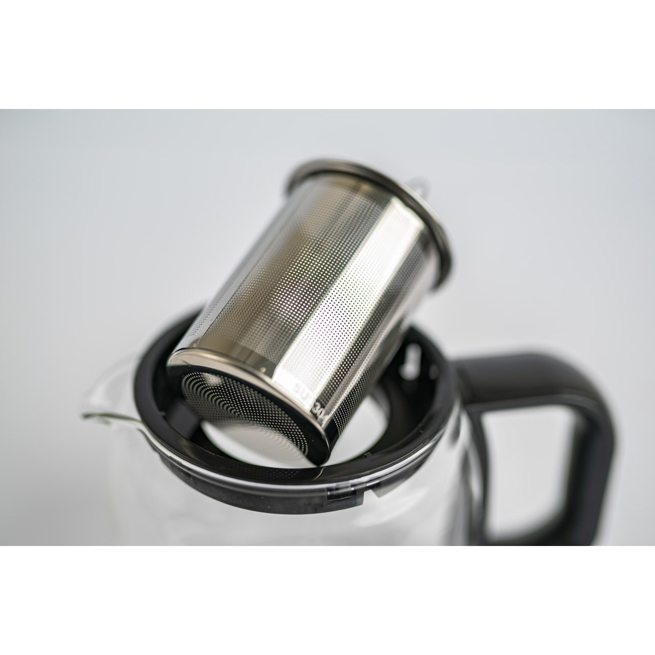 سماوربرقی لارنزا مدل 1500 ظرفیت ۳ لیتر