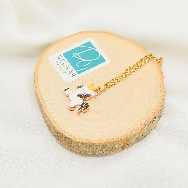 آویز ساعت زنانه دلنار گالری مدل پونی کد B