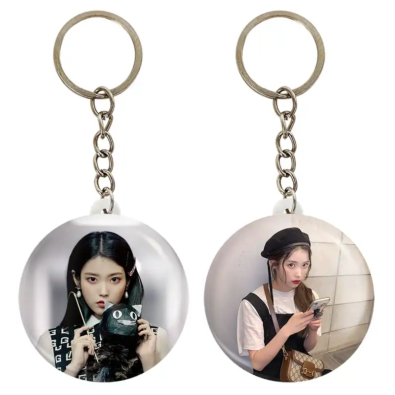 جاکلیدی خندالو مدل آیو IU کد 1975719764 مجموعه 2 عددی