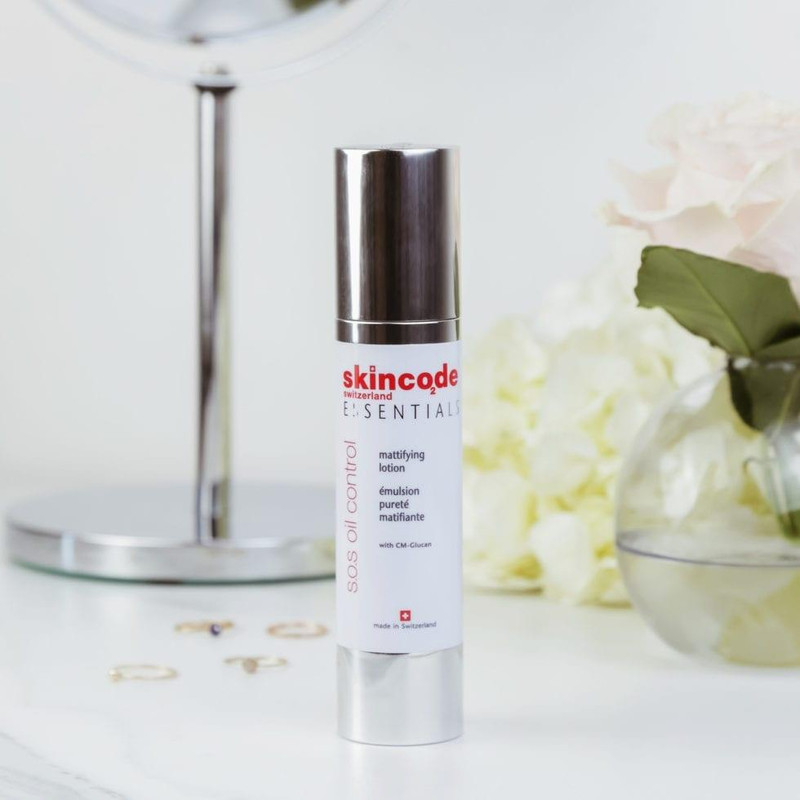 لوسیون مات کننده پوست اسکین کد مدل Mattifying Lotion حجم 50 میلی لیتر