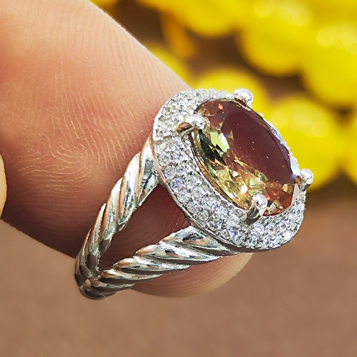 انگشتر نقره زنانه مدل سنگ الکساندریت کد 77