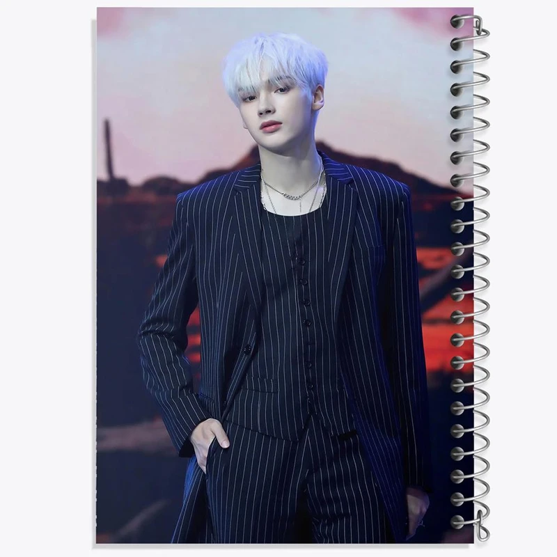 دفتر مشق 50 برگ خندالو مدل هیونینگ کای گروه تی اکس تی TXT کد 19999