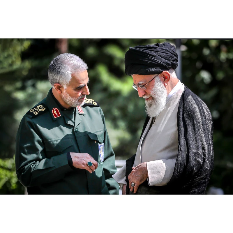 تابلو شاسی مدل سپهبد شهید حاج قاسم سلیمانی کد 010
