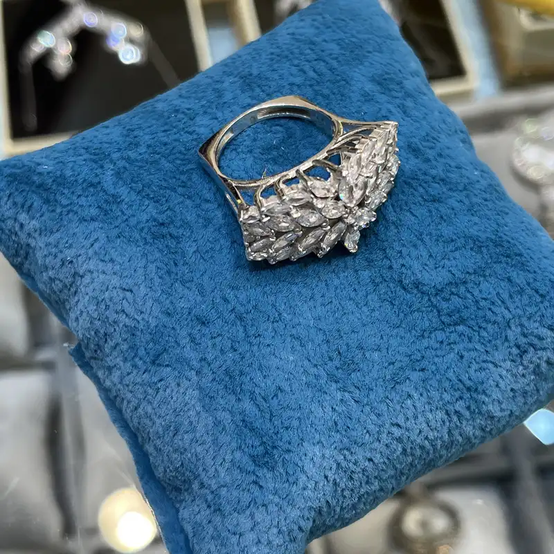 انگشتر نقره زنانه مدل کارکیزاتریشی 430-24