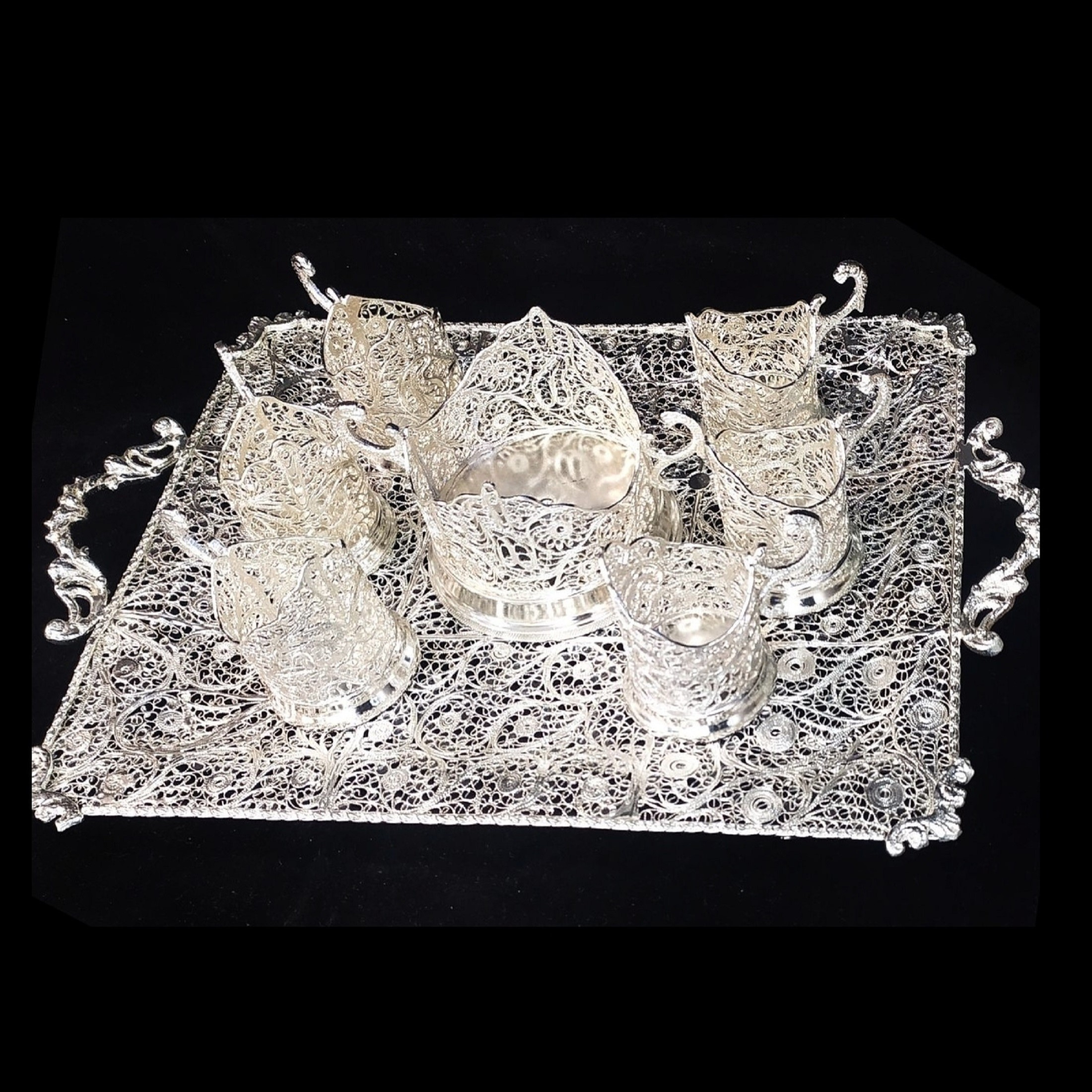 سرویس چایخوری ۸ پارچه ملیله کاری مدل سلطنتی