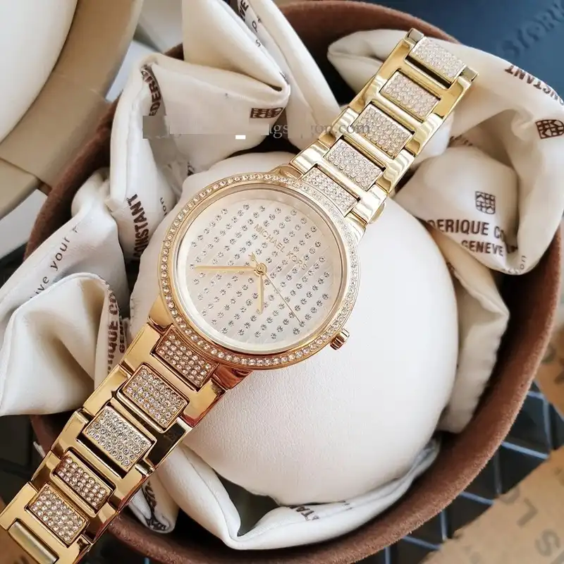 ساعت مچی عقربه ای زنانه مایکل کورس مدل MK3985