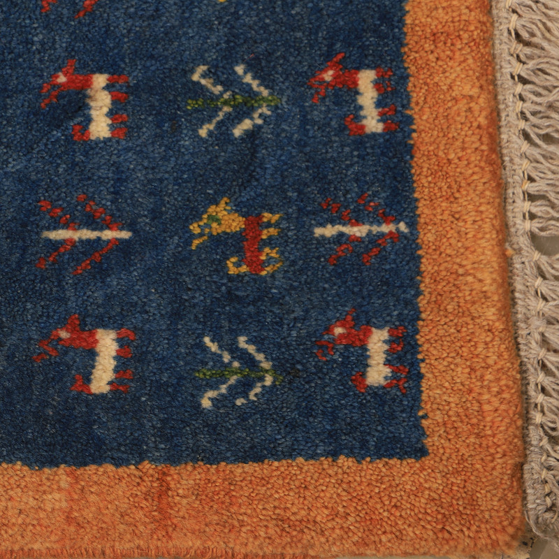 گبه دستباف نیم متری طرح قشقایی کد 4040411