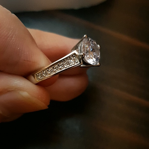 انگشتر نقره زنانه مدل جواهری