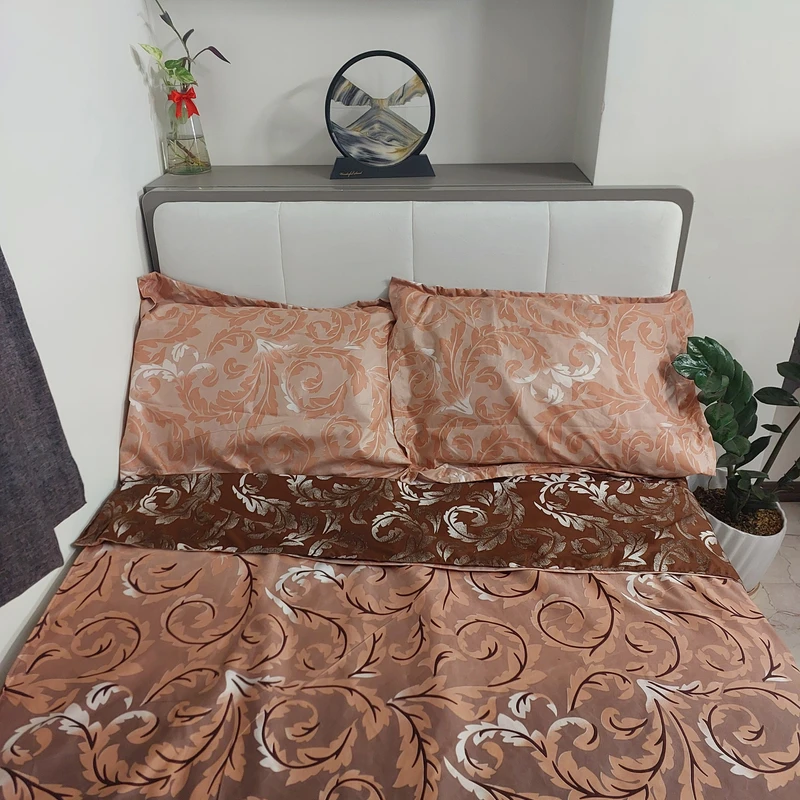 سرویس روتختی مدل حاشیه niki180 25 240 کد ۱۸۰  دو نفره شش تکه