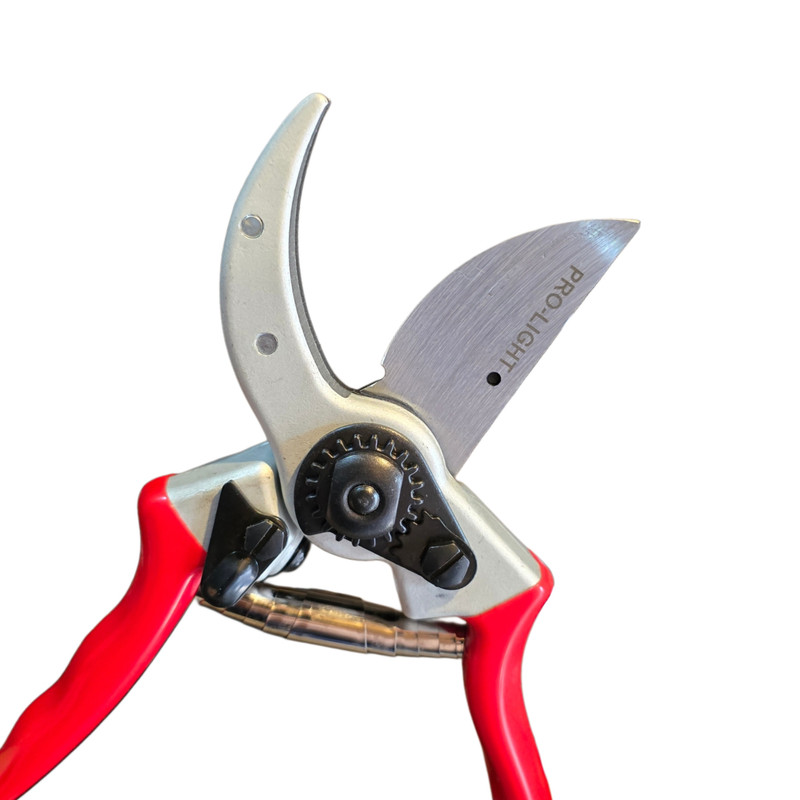 قیچی باغبانی لایت مدل JH-730 قیچی باغبانی لایت مدل JH-730