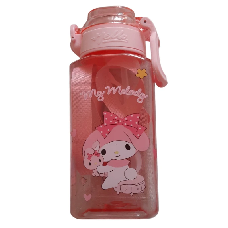 قمقمه مدل نی دار طرح کرومی و دوستان گنجایش ۰.۶ لیتر