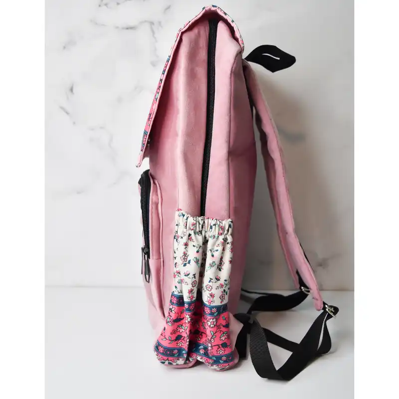 کوله پشتی زنانه مدل لبه دار کد 04