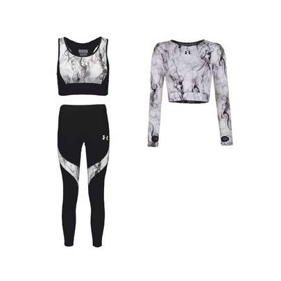 راهنمای خرید لباس ورزشی زنانه برای پیاده روی مدل ست ترک و انواع آن با قیمت مناسب و ارزان