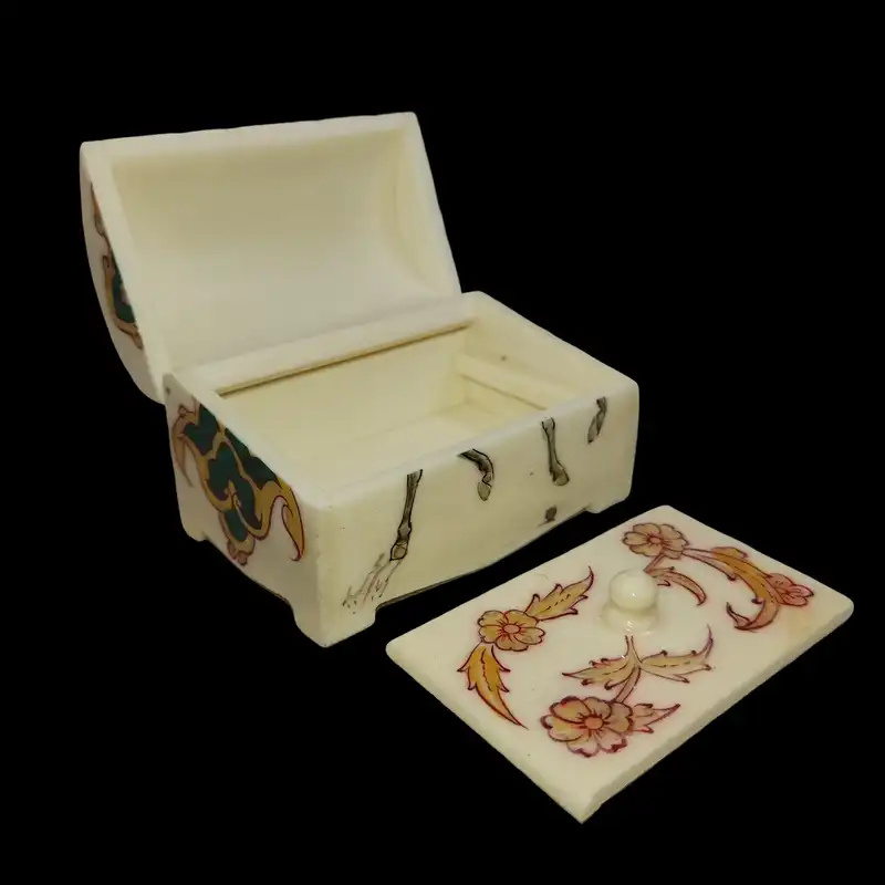 جعبه جواهرات استخوانی طرح چوگان کد 02