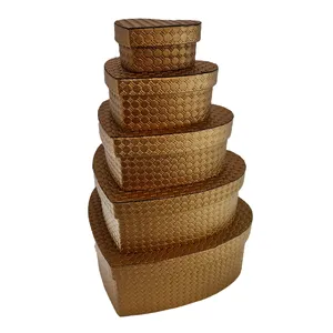 جعبه هدیه لاکچری گیفت مدل 01 مجموعه 5 عددی